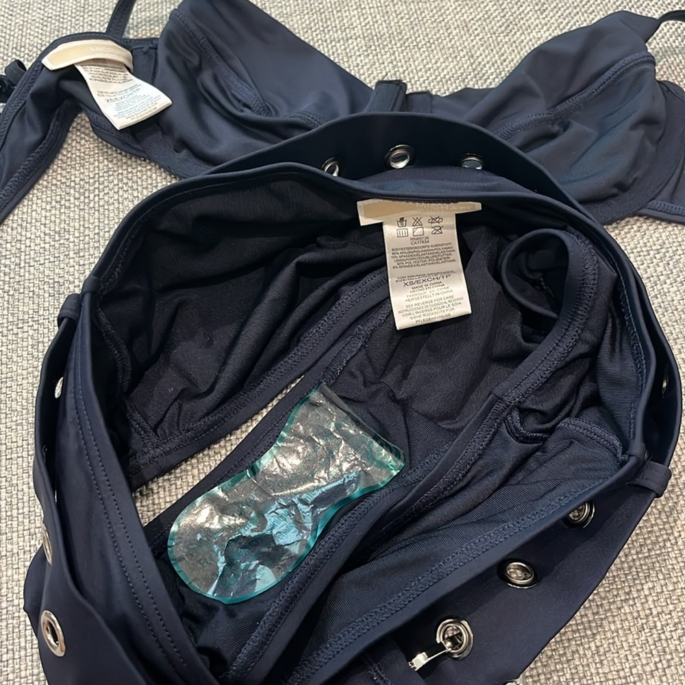Michael Kors bikini - Picture 5 of 5